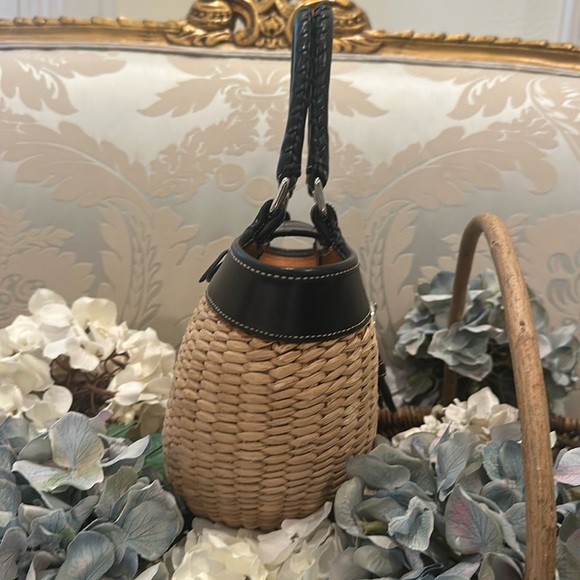 Authentic coach, black leather and tan wicker handbag, satchel. Large size - Picture 3 of 13